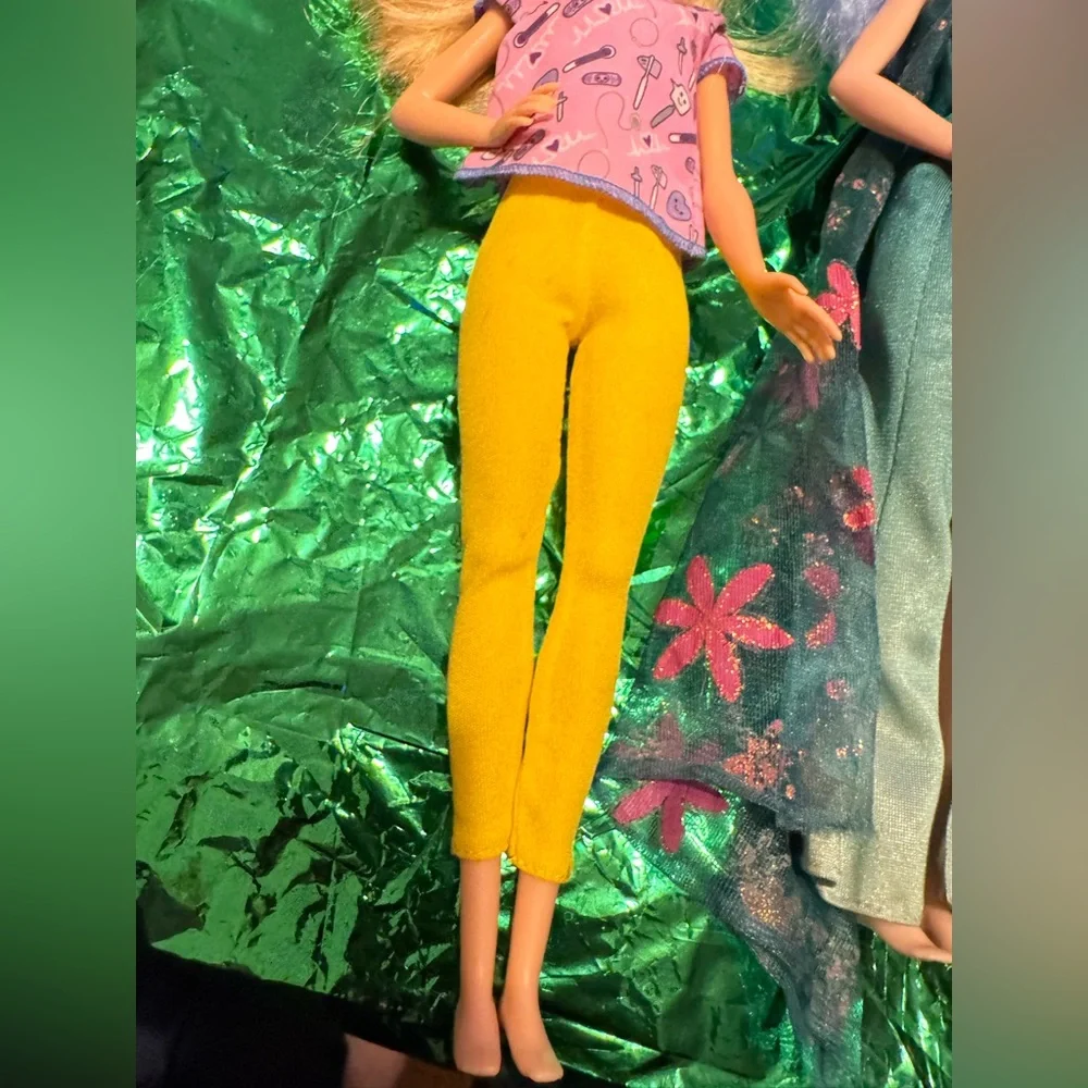 Barbie lot barbie’s
